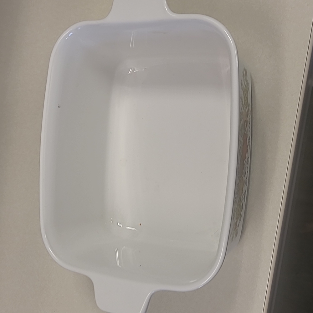 Vintage Casserole Dish - Picture 2 of 2